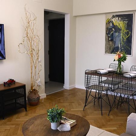 Mina City Center Apartment Amzei บูคาเรสต์ ภายนอก รูปภาพ
