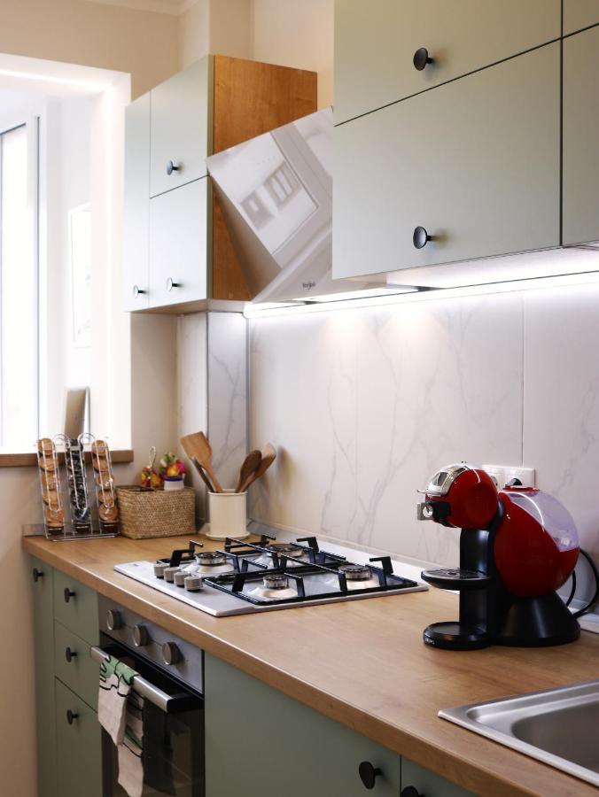 Mina City Center Apartment Amzei บูคาเรสต์ ภายนอก รูปภาพ
